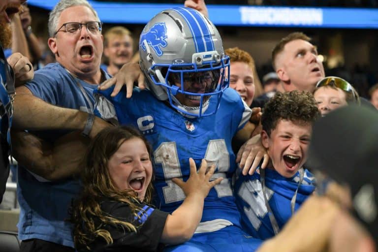 NFL Amon-Ra St. Brown Detroit Lions