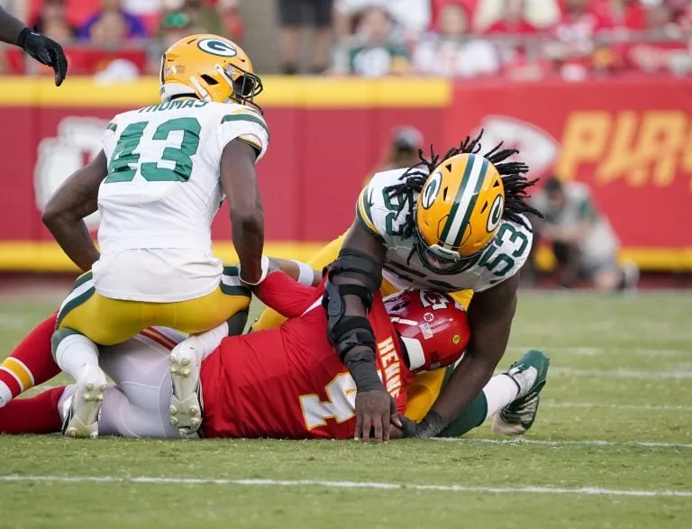 Chicago Bears Sign Jonathan Garvin