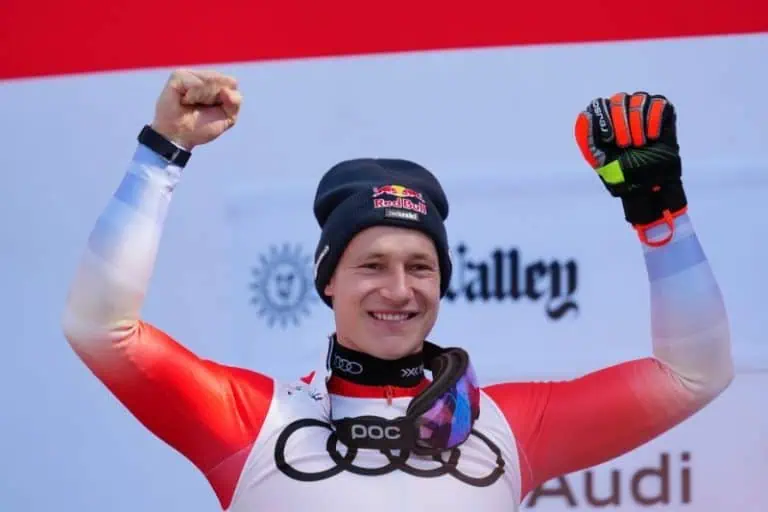 Odermatt Shines in Sölden: Winning Season-Opening Giant Slalom for Switzerland
