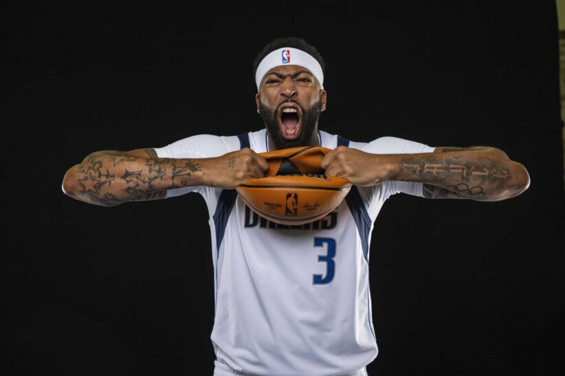 Anthony Davis drawing trade interest; New York Knicks interested