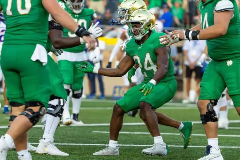 Notre Dame Survives In Sloppy Win Over Boise State