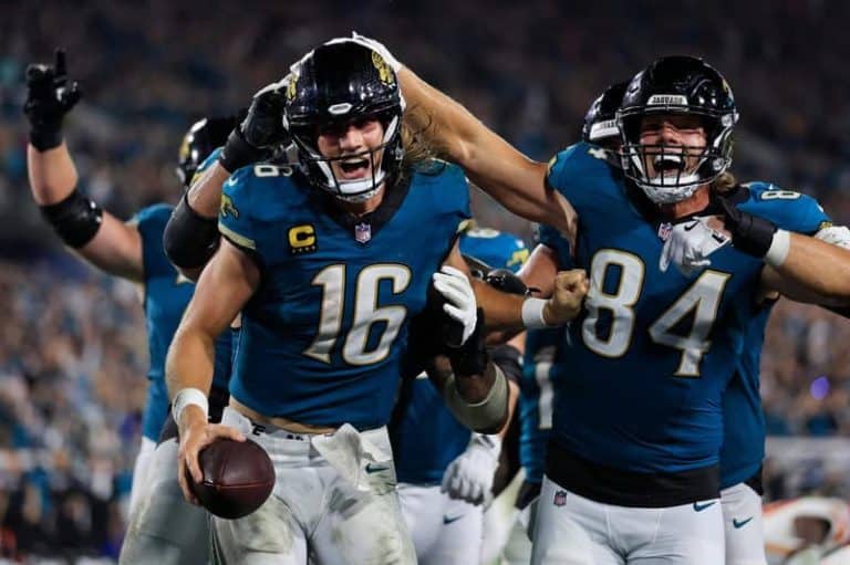 Jacksonville Jaguars Quarterback Trevor Lawrence’s Late-Game Heroics Stun Kansas City Chiefs