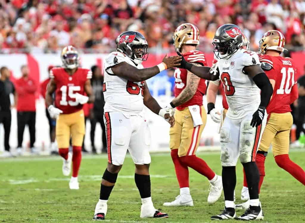 Tampa Bay Buccaneers Sail Past San Francisco 49ers in Statement Win That Wasn’t Really Close