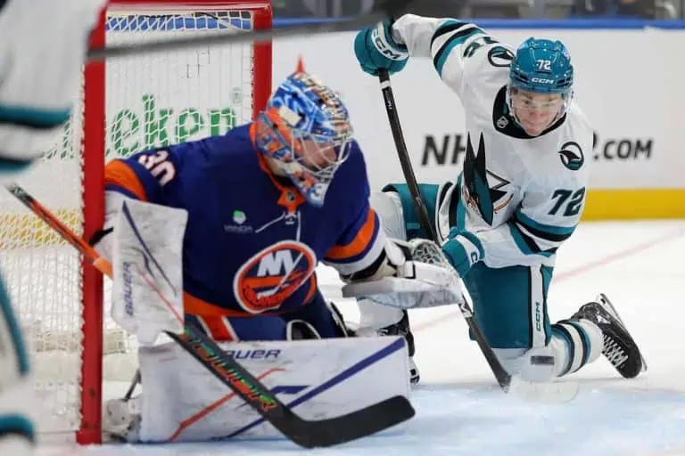 San Jose Sharks Fall To New York Islanders 4-3