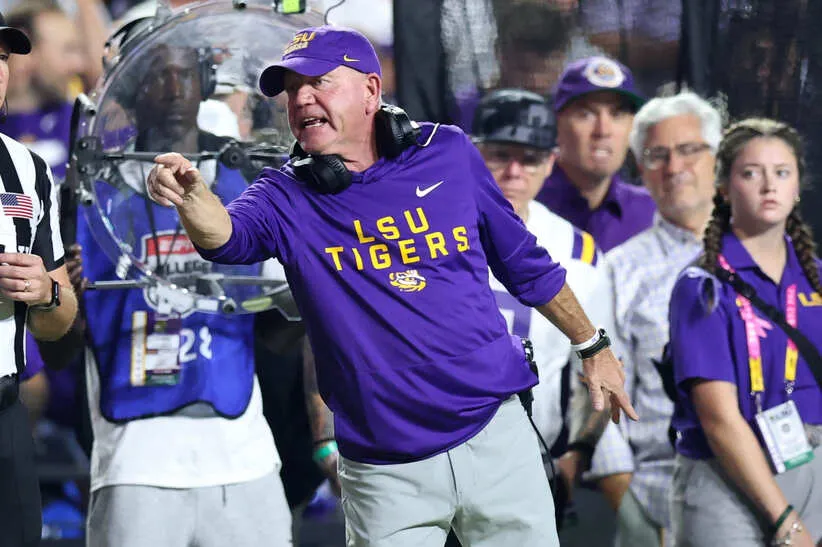Brian Kelly to receive full payout from LSU.