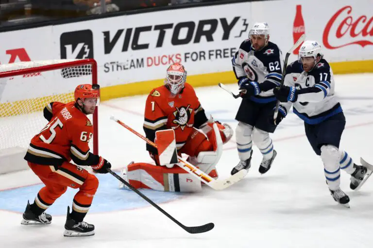 NHL Early Season Surprises: Ducks, Canadiens, and Bruins Off to Big Starts