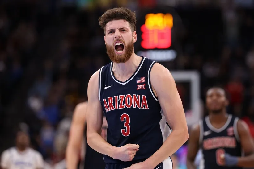 The Arizona Wildcats knocked off the UConn Huskies.