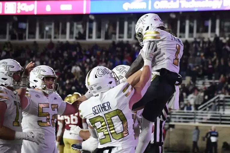 Georgia Tech comes back against Boston College