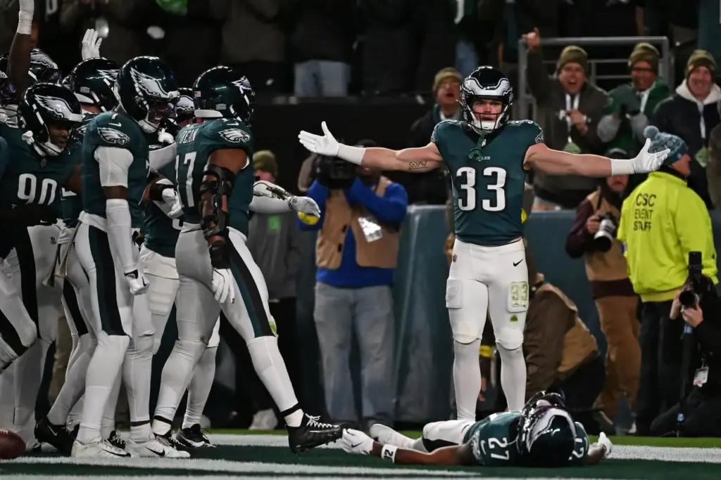 Eagles Cooper DeJean Celebrates his interception vs Lions