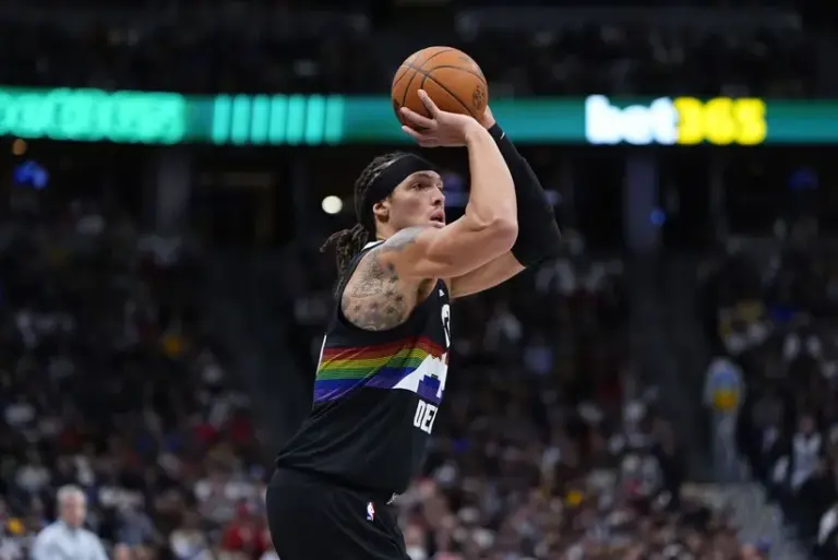 Aaron Gordon hamstring injury.