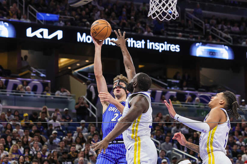 The Orlando Magic beat the Golden State Warriors at home on Tuesday.