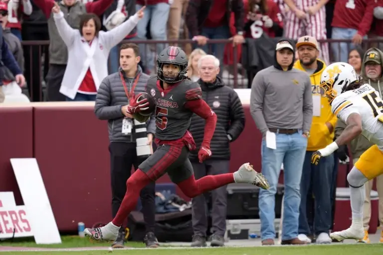 The Oklahoma Sooners knocked off the Missouri Tigers.