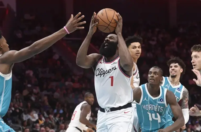James Harden made Clippers franchise history against the Hornets.