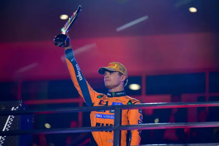 Lando Norris raising points