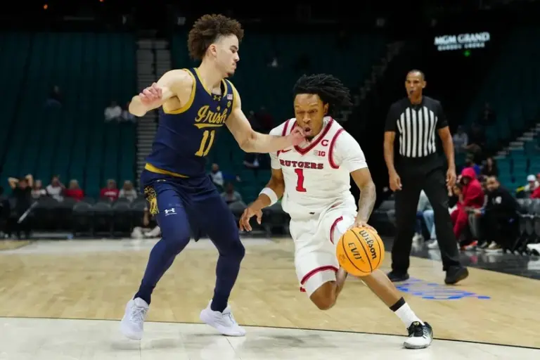 Notre Dame Beat Rutgers in Vegas.