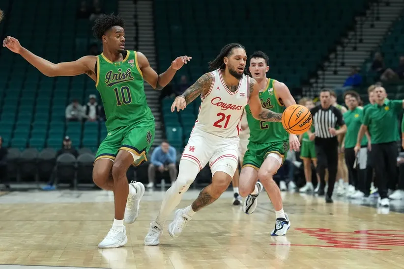 Houston Cougars beat Notre Dame.