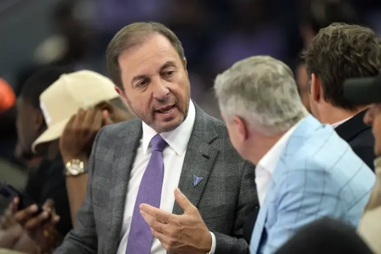 Joe Lacob responds to a fan.