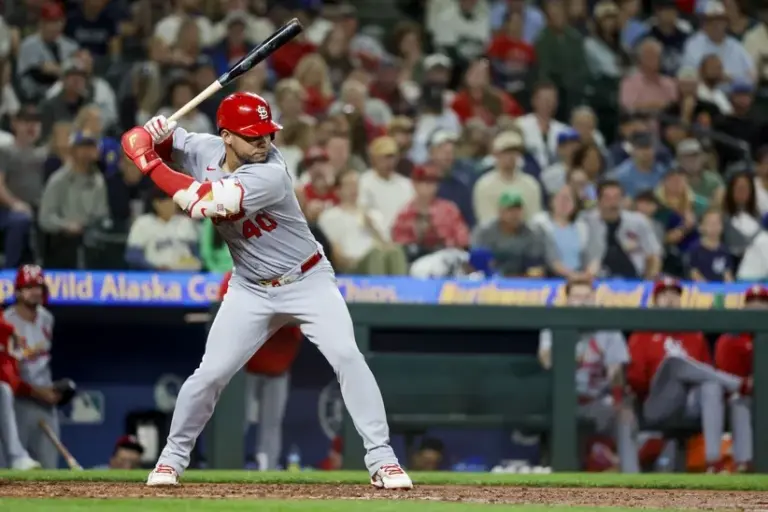 Willson Contreras is headed to the Boston Red Sox.