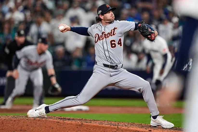 Kyle Finnegan re-signed with Detriot.