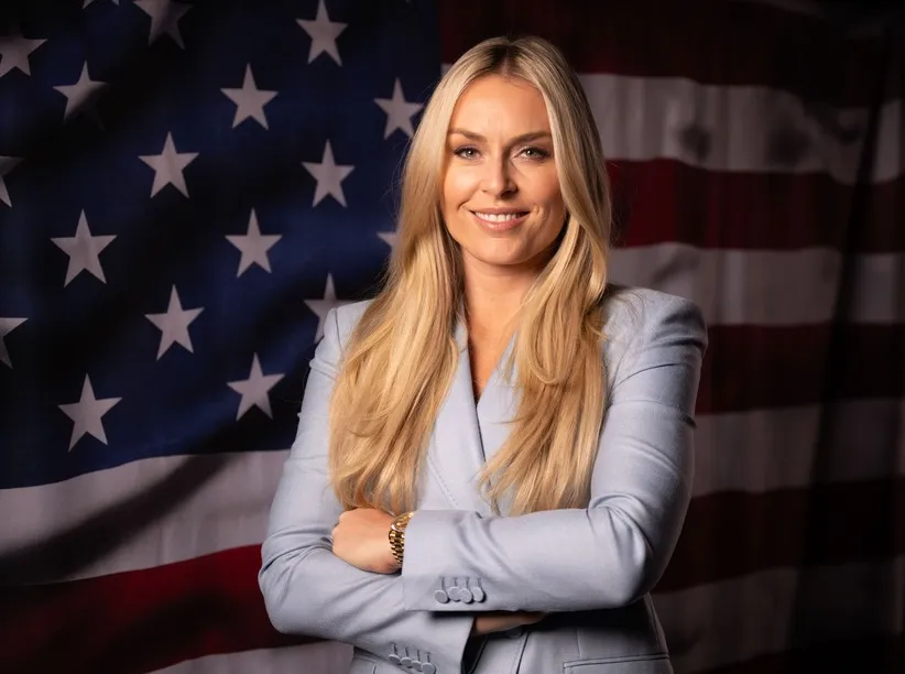 Lindsey Vonn wins World Cup downhill.