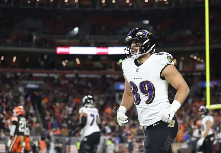 Mark Andrews will be in Baltimore for years to come.