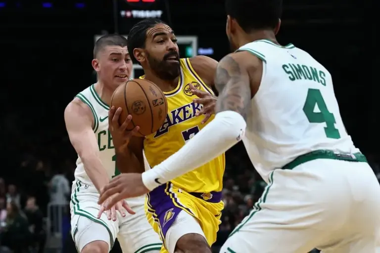 Celtics beat Lakers.