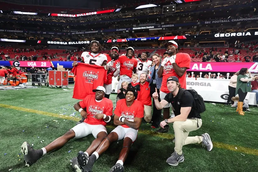 Georgia beats up Alabama in SEC title game.