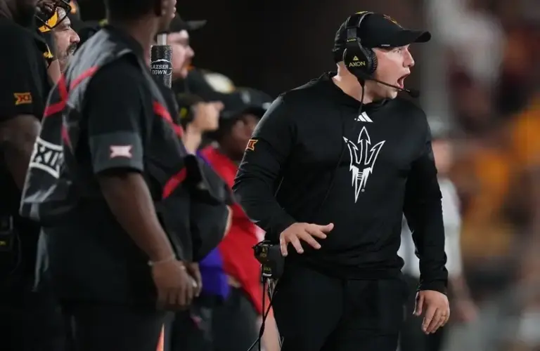 Arizona State Head Coach Kenny Dillingham vs the Houston Cougars
