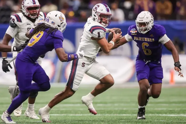 South Carolina State beats Prairie View A&M in Celebration Bowl.
