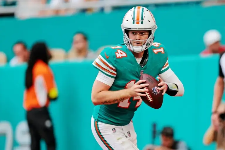 The Miami Dolphins are sticking with Quinn Ewers.