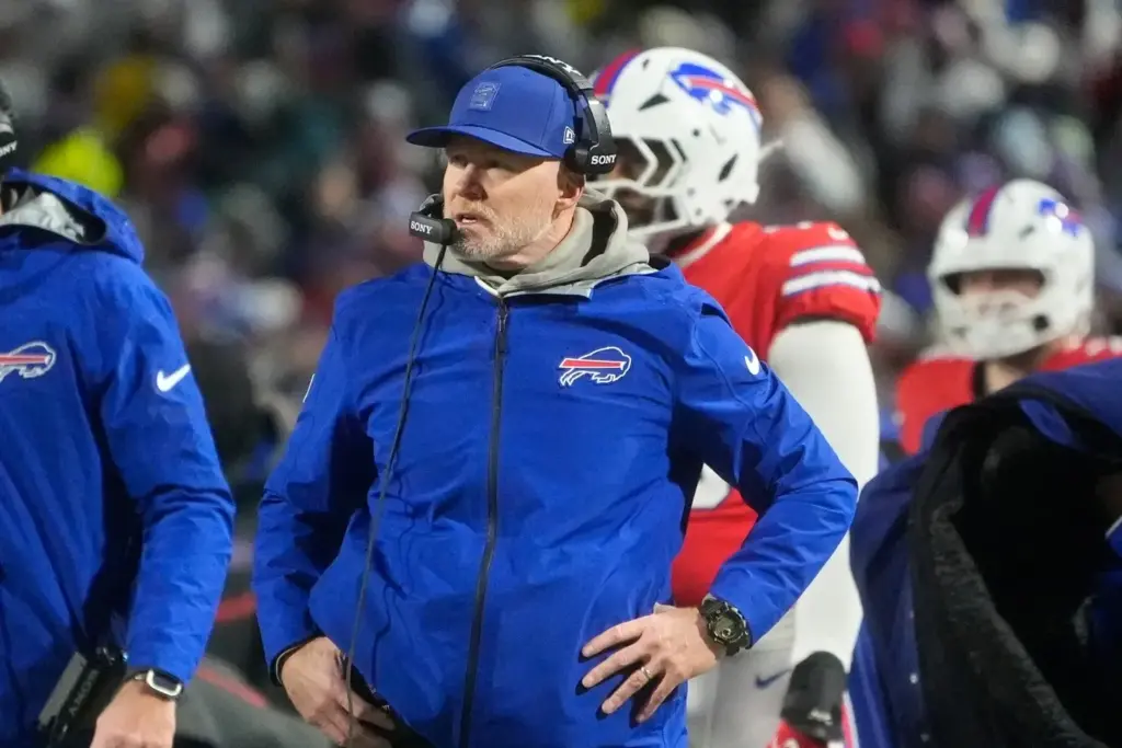 Bills Head Coach Sean McDermott vs Eagles
