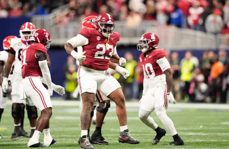Dec 6, 2025; Atlanta, GA, USA; Alabama Crimson Tide defensive lineman James Smith (23) celebrates a defensive stop during the first quarter against the Georgia Bulldogs during the 2025 SEC Championship game at Mercedes-Benz Stadium. One of the Players Ohio State got in the Transfer Portal.