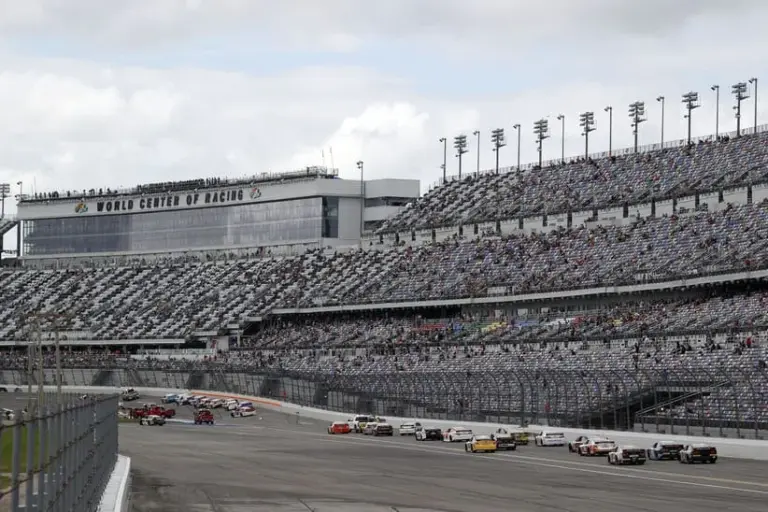 Daytona Beach, Florida, USA; Red Flag is displayed for the ARCA Menards Series during Ride the ‘Dente 200 at Daytona International Speedway.
