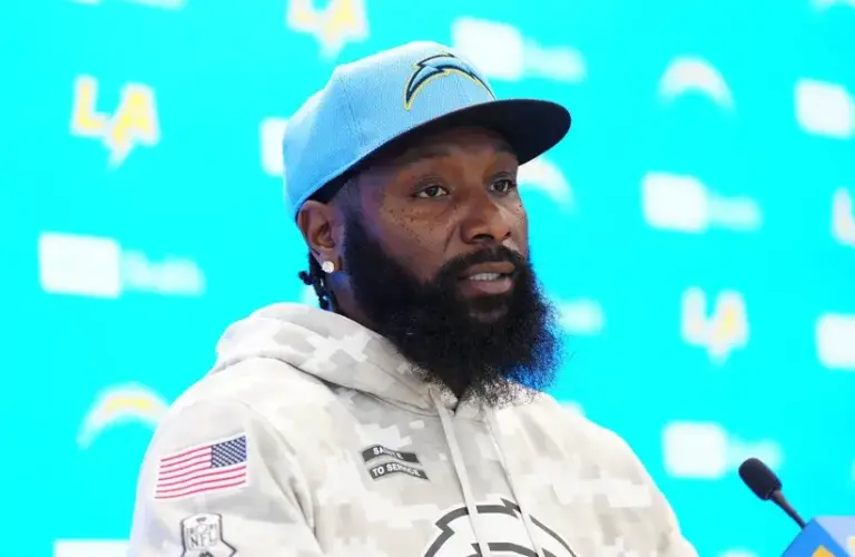 NaVorro Bowman Los Angeles Chargers LB coach