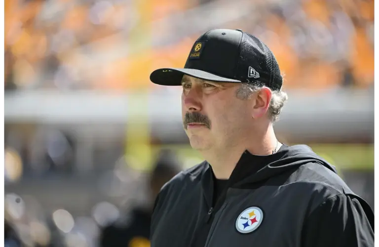 Pittsburgh Steelers offensive coordinator Arthur Smith hired by Ohio State.
