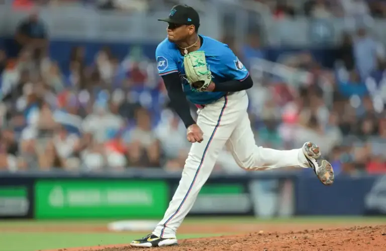 Now Cubs pitcher Edward Cabrera (27) delivers a pitch against the Mets during the fifth inning at loanDepot Park.