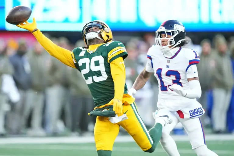 Green Bay Packers Xavier McKinney Rips Ben Johnson