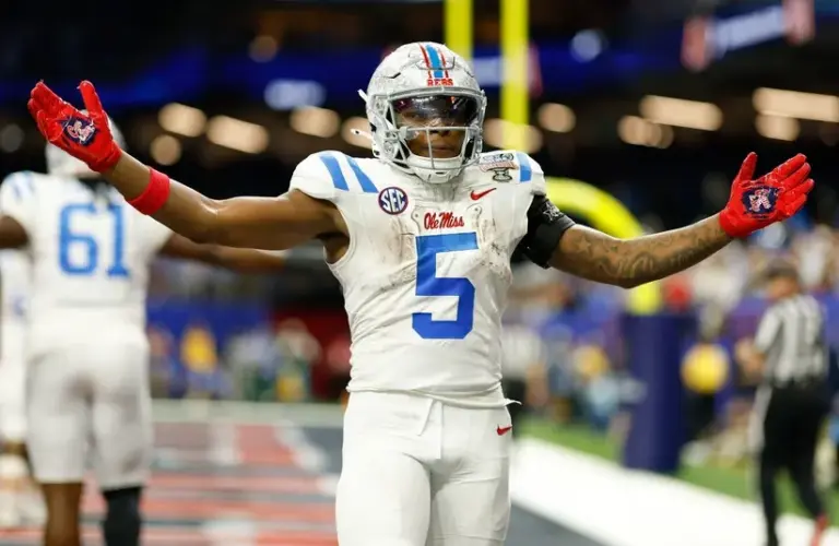 Kewan Lacy returning to Ole Miss.