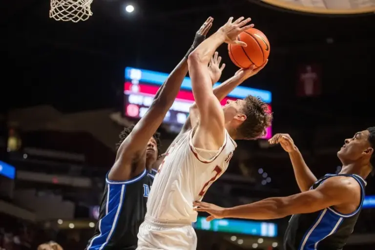 Duke holds off Florida State.