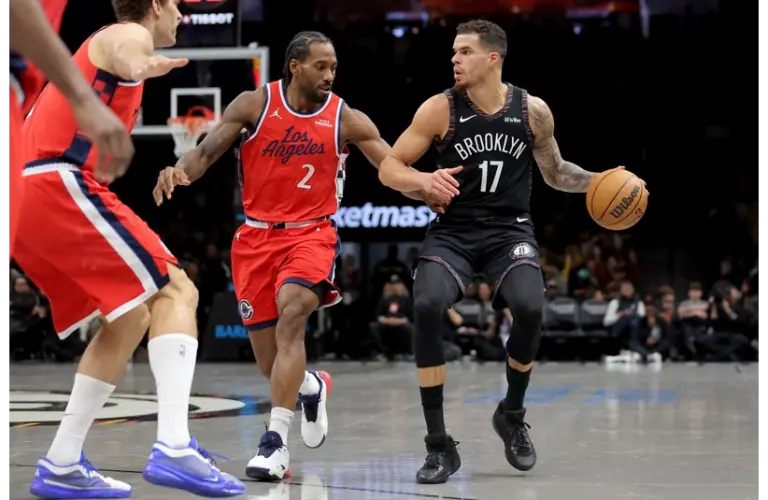 Nets forward Michael Porter Jr. dribbling the basketball vs Clippers