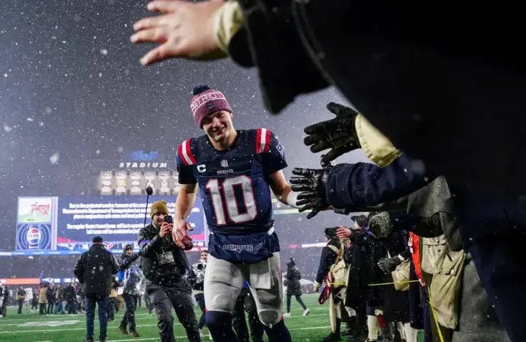 Drake Maye Walking off Field after 28-16 victory against Houston Texans
