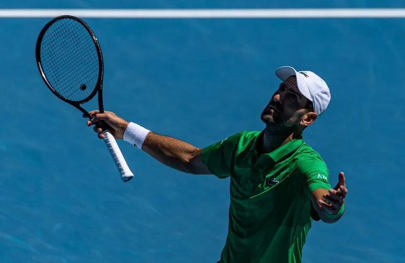 Djokovic reacts to losing a point