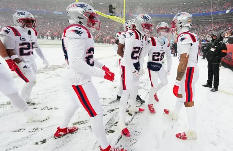 New England Patriots-Seattle Seahawks set for Super Bowl LX.