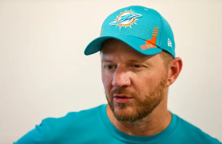Former Miami Dolphins quarterbacks coach Darrell Bevell, has joined the Panthers.