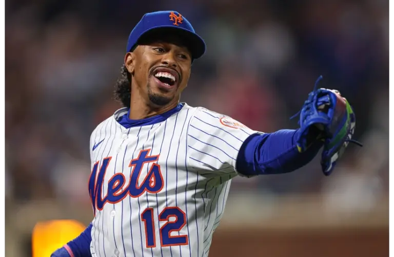 Francisco Lindor reacts during the sixth inning against the Padres