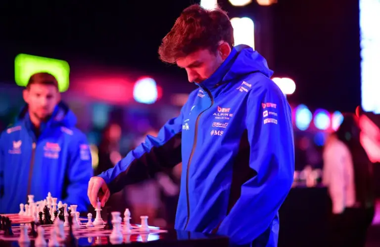 Pierre Gasly plays chess during media availabilities