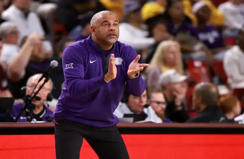Kansas State Wildcats head coach Jerome Tang against the Arizona State Sun Devils at Desert Financial Arena.