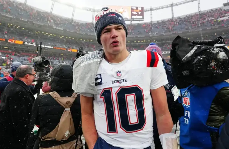 New England Patriots quarterback Drake Maye.