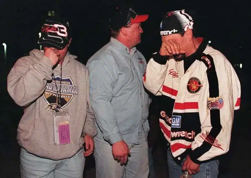 Fans mourning the loss of Dale Earnhardt Sr., Daytona Beach, FL 2001.