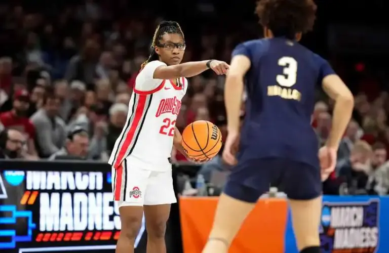 Ohio State Buckeyes guard Jaloni Cambridge (22) directs her offense while being guarded by Notre Dame Fighting Irish guard Hannah Hidalgo (3) during the NCAA women's basketball tournament second round game at the Jerome Schottenstein Center in Columbus on March 23, 2026.